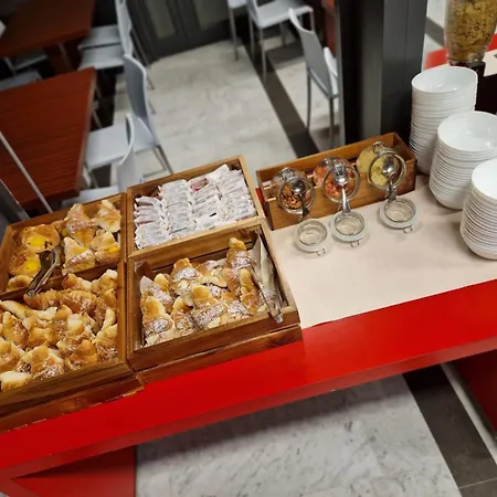 Hotell Ibis Fiera 3*