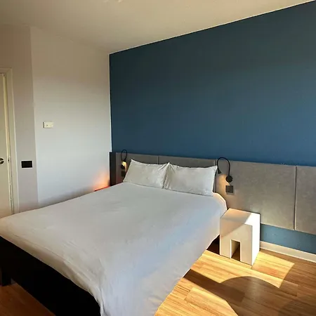 Ibis Fiera