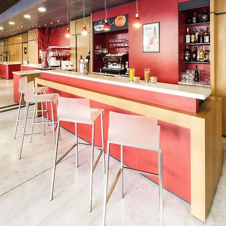 Ibis Fiera Hotell