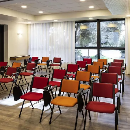 Ibis Fiera