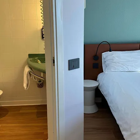 Ibis Fiera