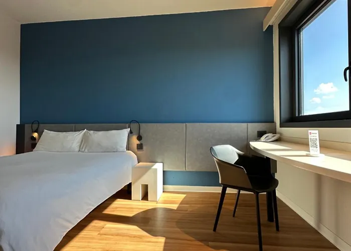 Ibis Fiera 3* Róma