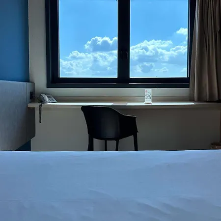 Ibis Fiera Róma